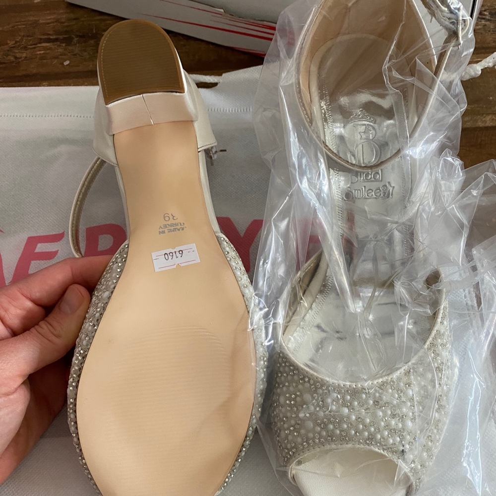 Wedding Shoes, Never Worn